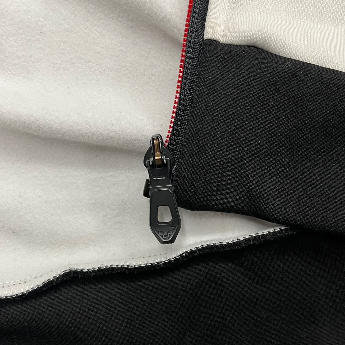 [정품/XS] 다이나핏 후드집업 자켓 b18 상품이미지7