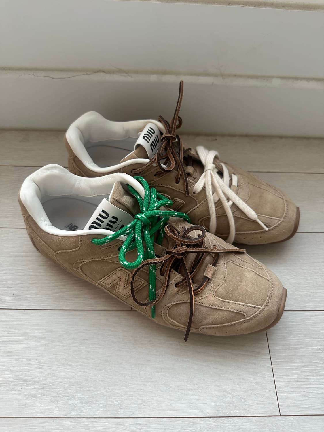 [41] 미우미우 뉴발란스 판매합니다 상품이미지3