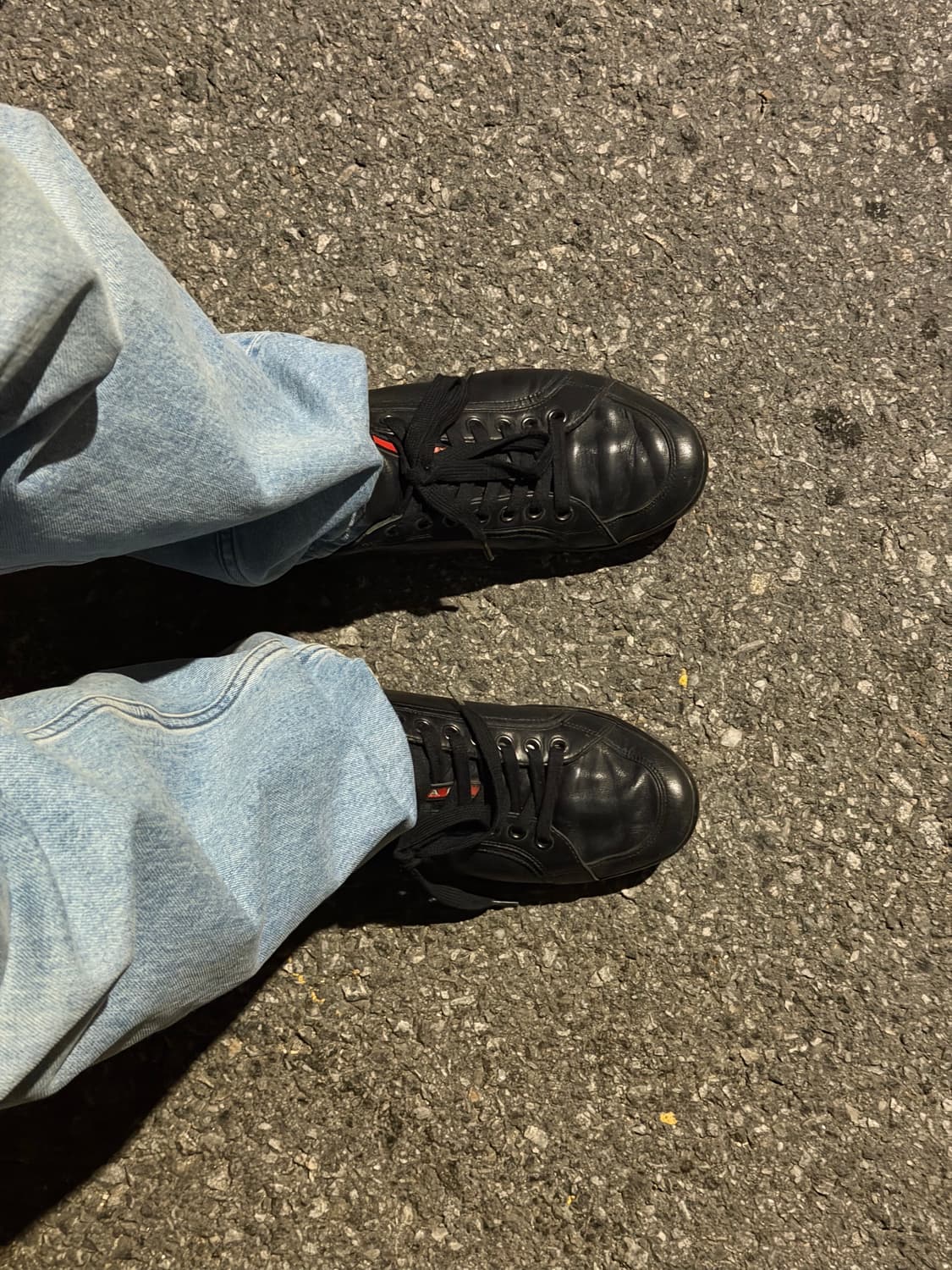 [44] 프라다 스포츠 로고 블랙 레더 스니커즈 상품이미지1