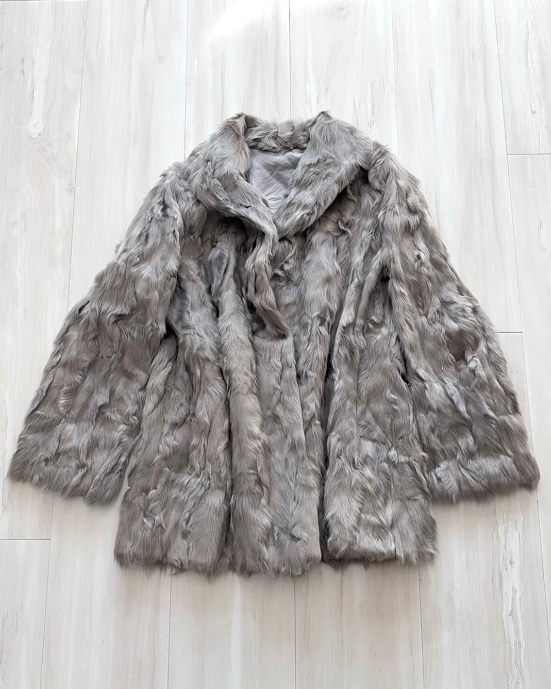 Warm silver fox fur coat 상품이미지1