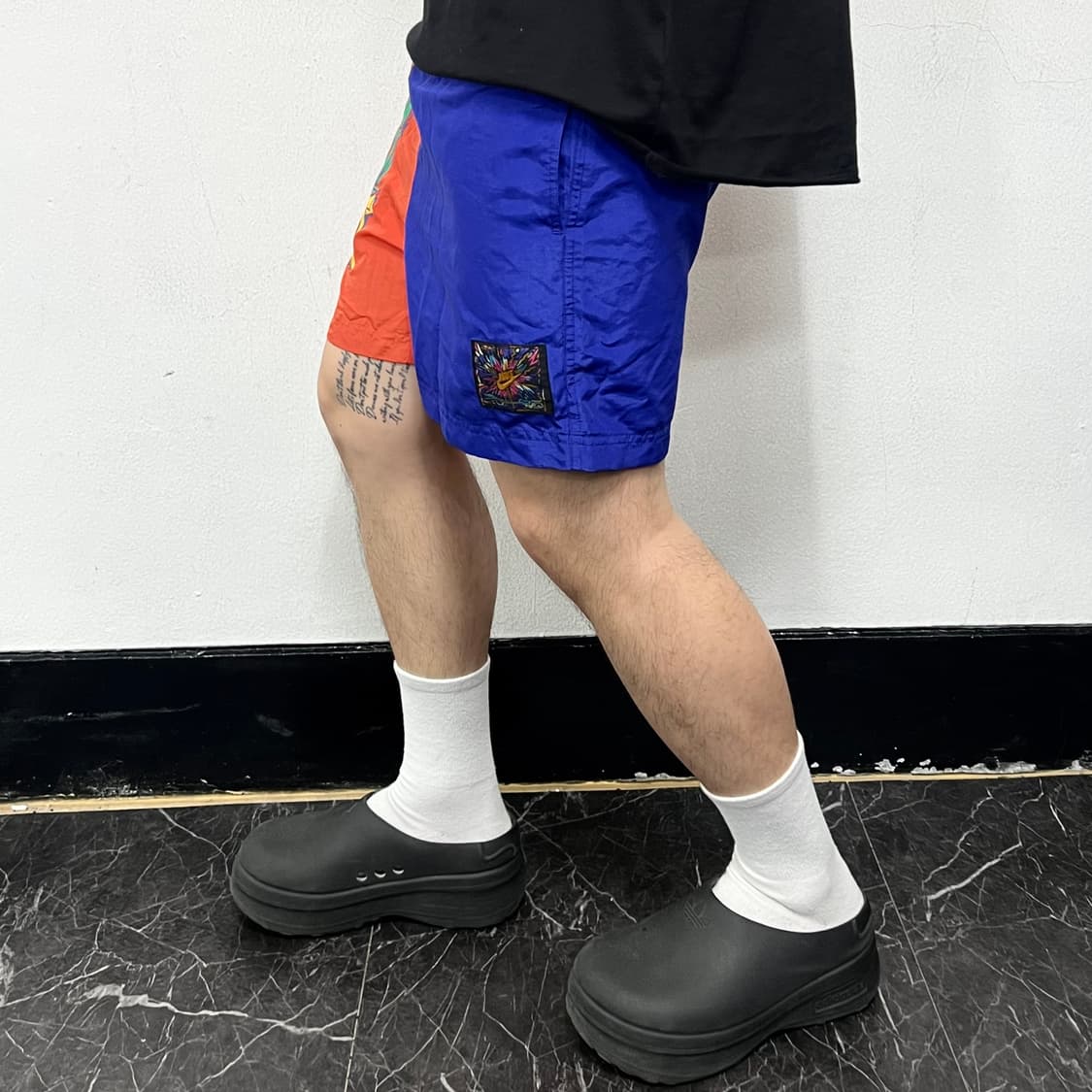 나이키 90s 삼나스포츠 배색 숏 팬츠 상품이미지1