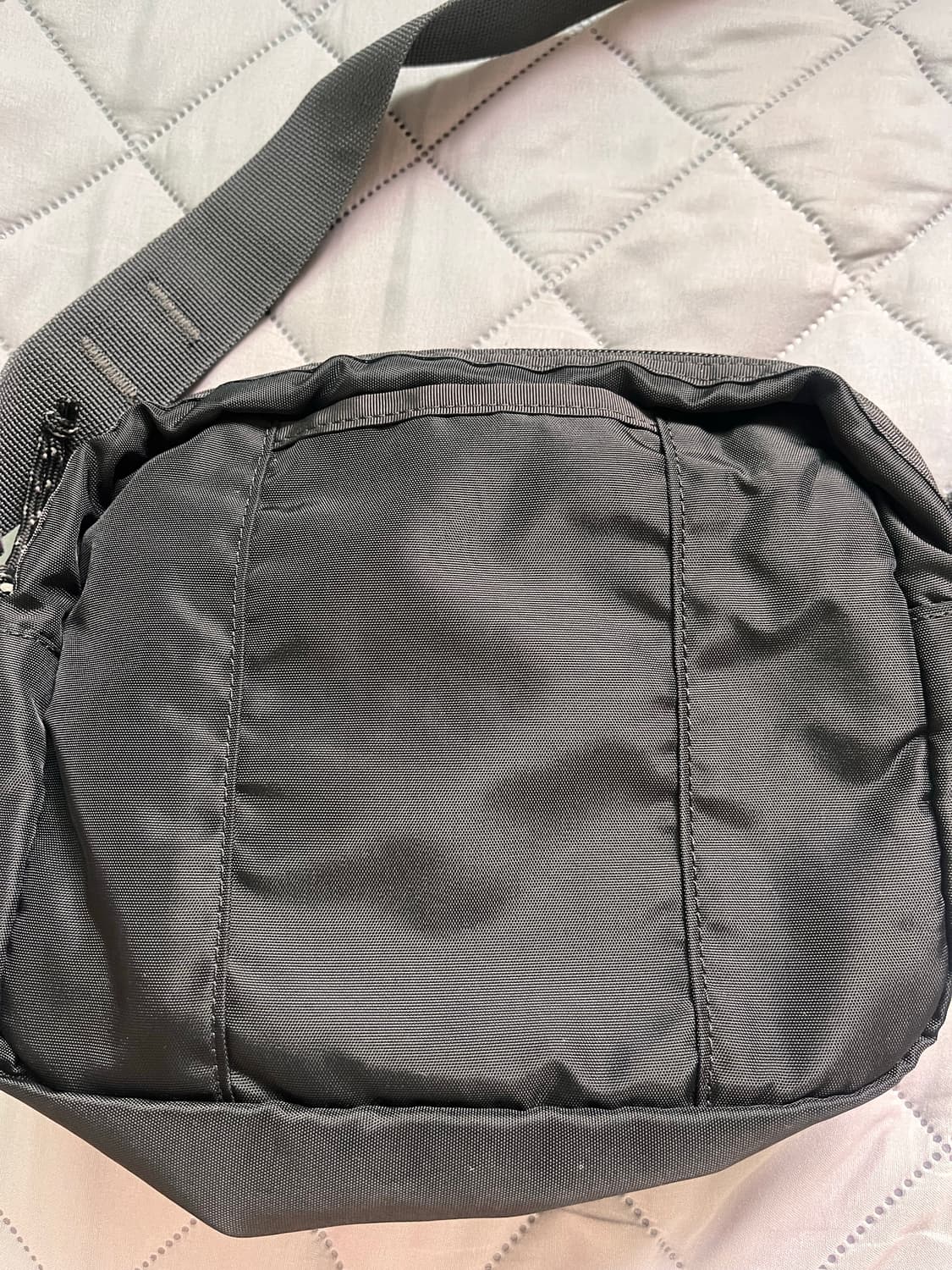 Leicht Shoulder Bag Black 상품이미지3