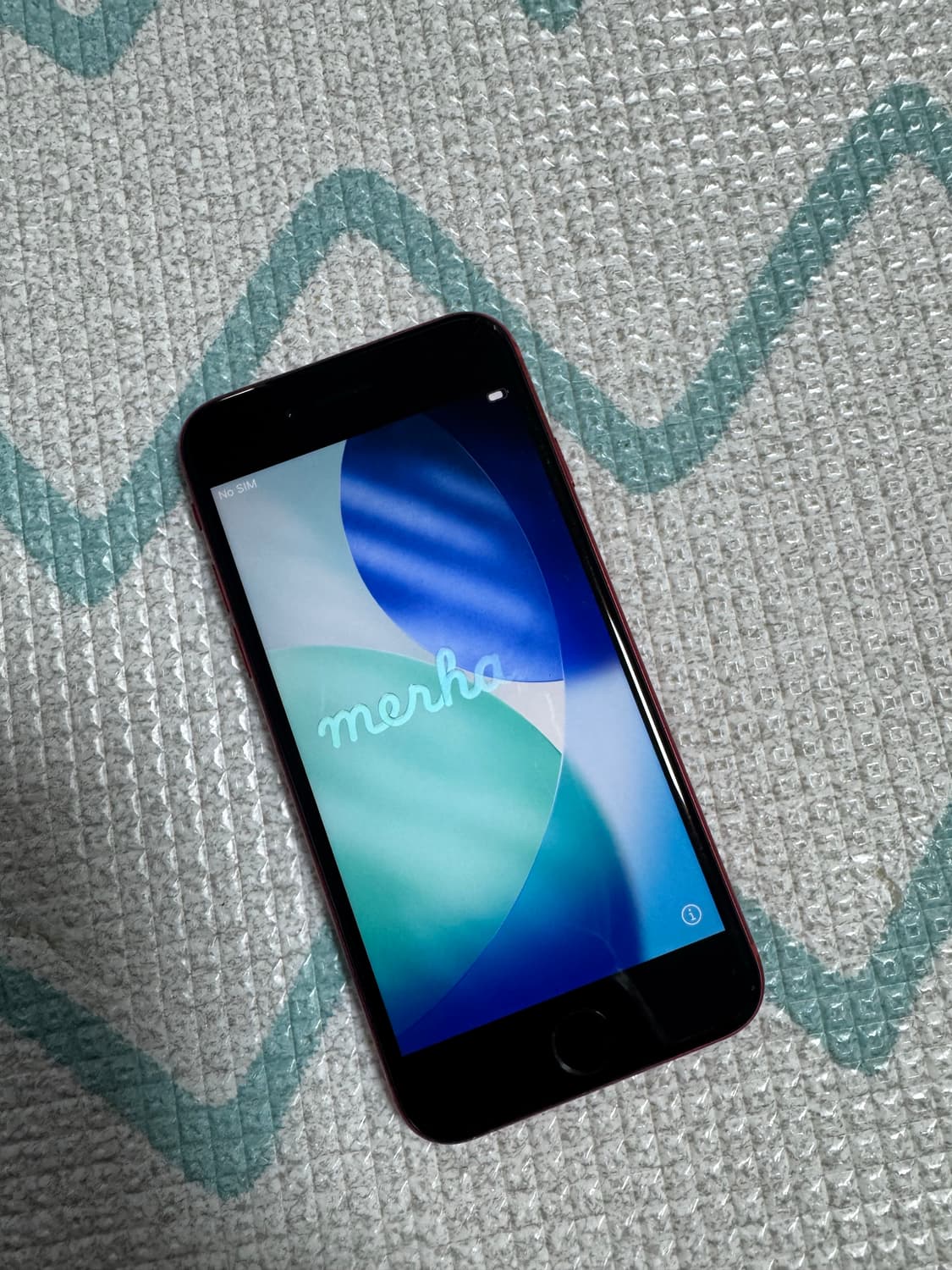 아이폰 se2 128G 레드 상품이미지1