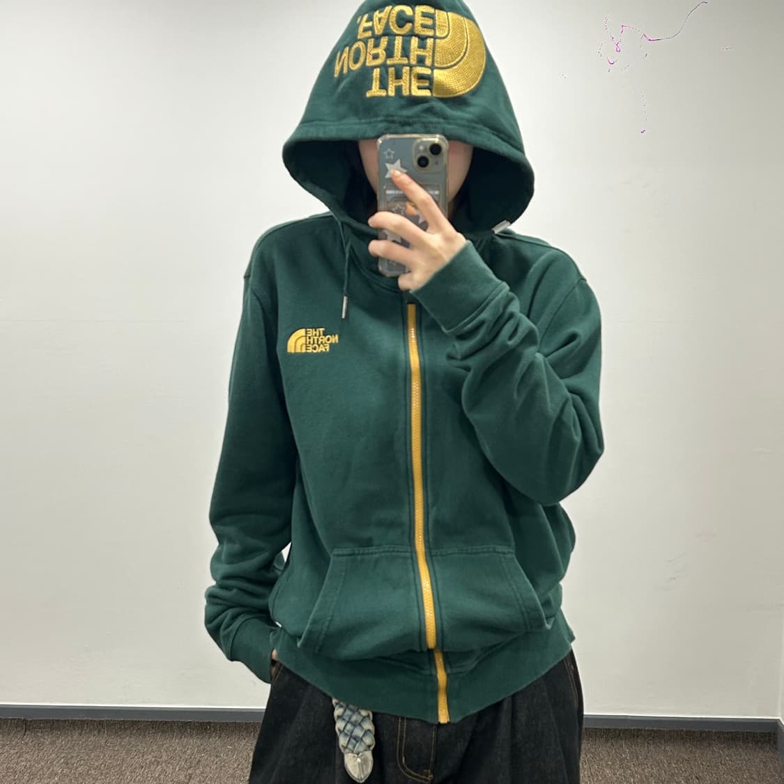 The north face 노스페이스 옐로우로고 그린 후드집업 상품이미지1