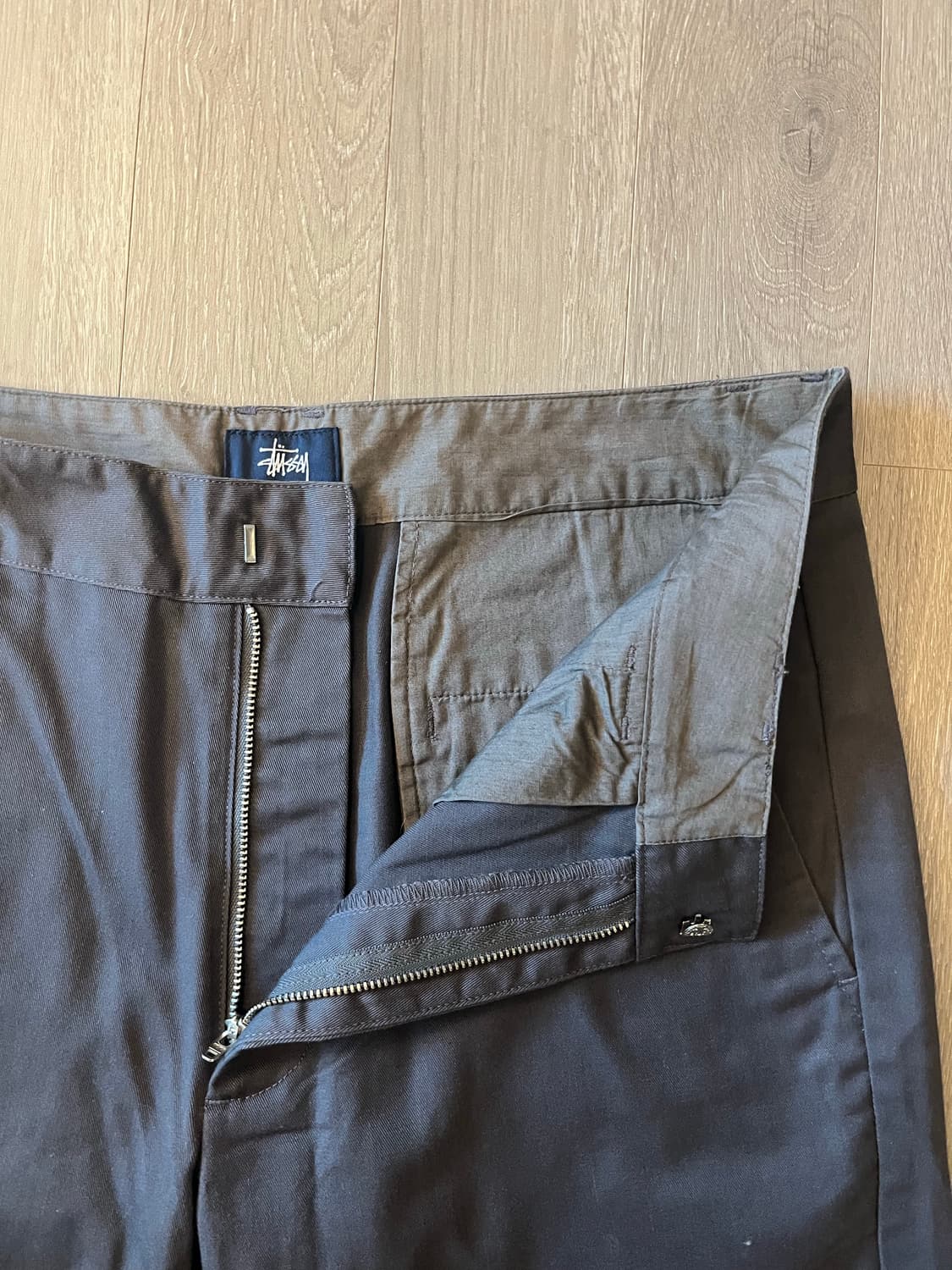 Stussy worldwide chino pants 상품이미지3