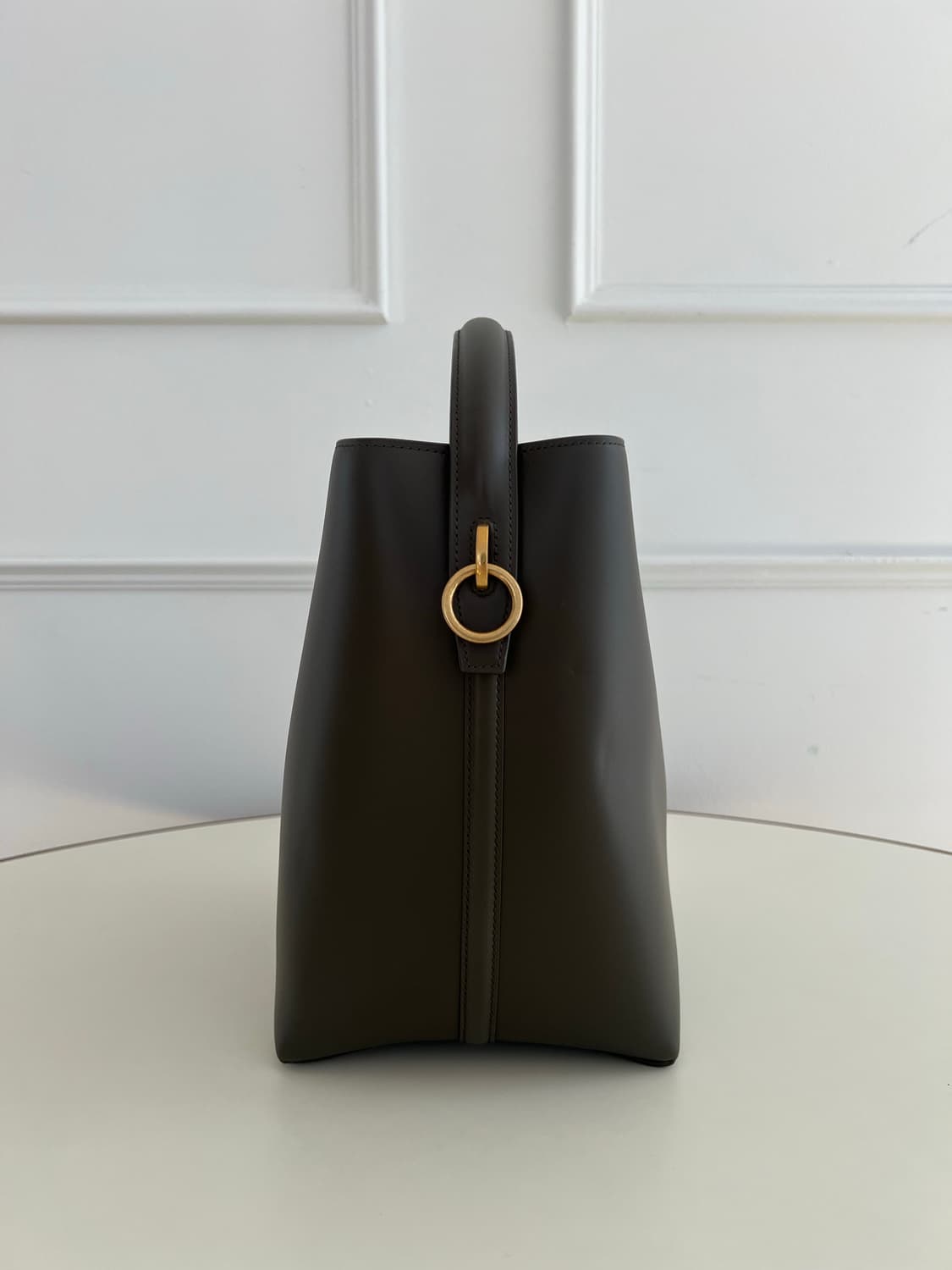 [미사용] 생로랑 LE 37 버킷백 딥 머스크 상품이미지2