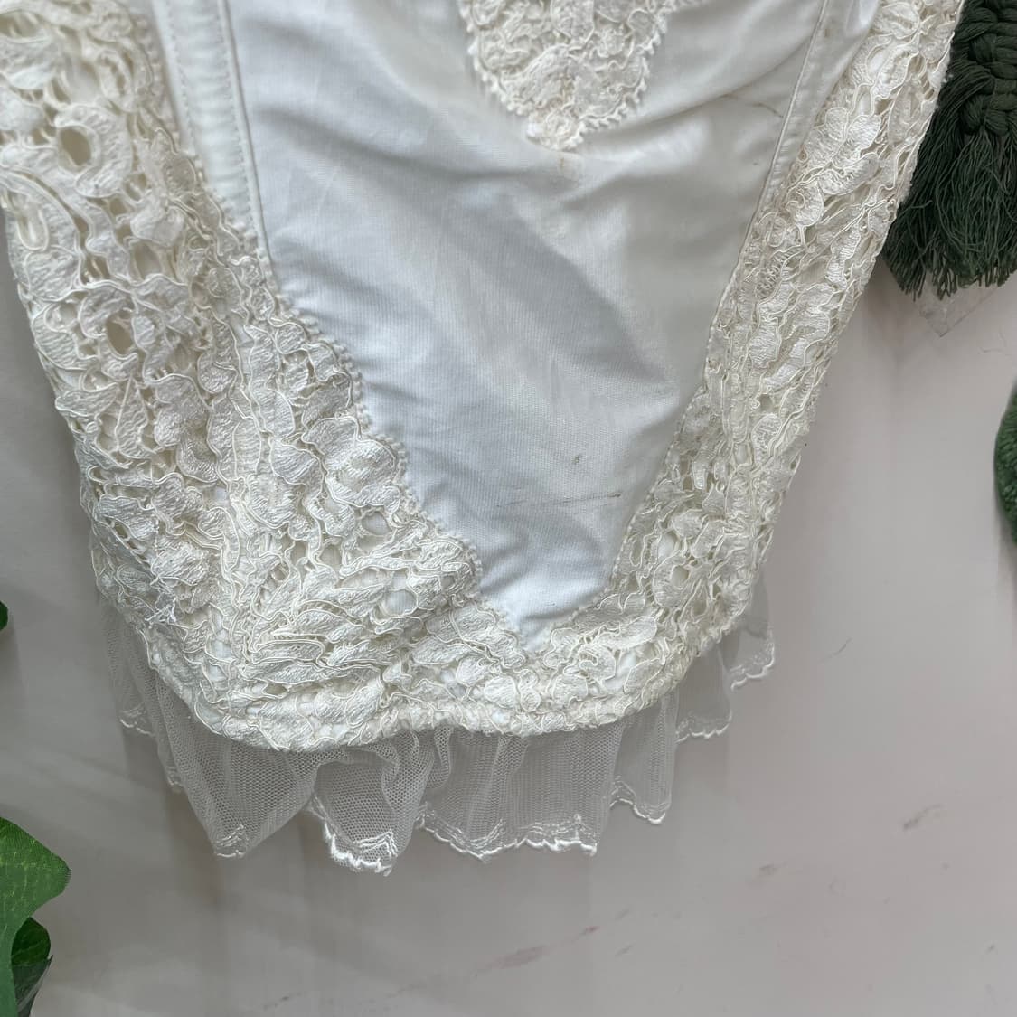 트라이엄프 인터네셔널 레이스 뷔스티에 코르셋 상품이미지3