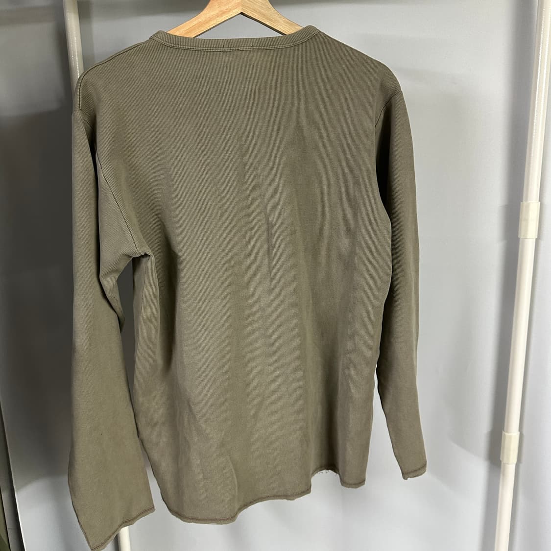 리바이스 레드룹 레이스업 헨리넥 롱슬리브 상품이미지5