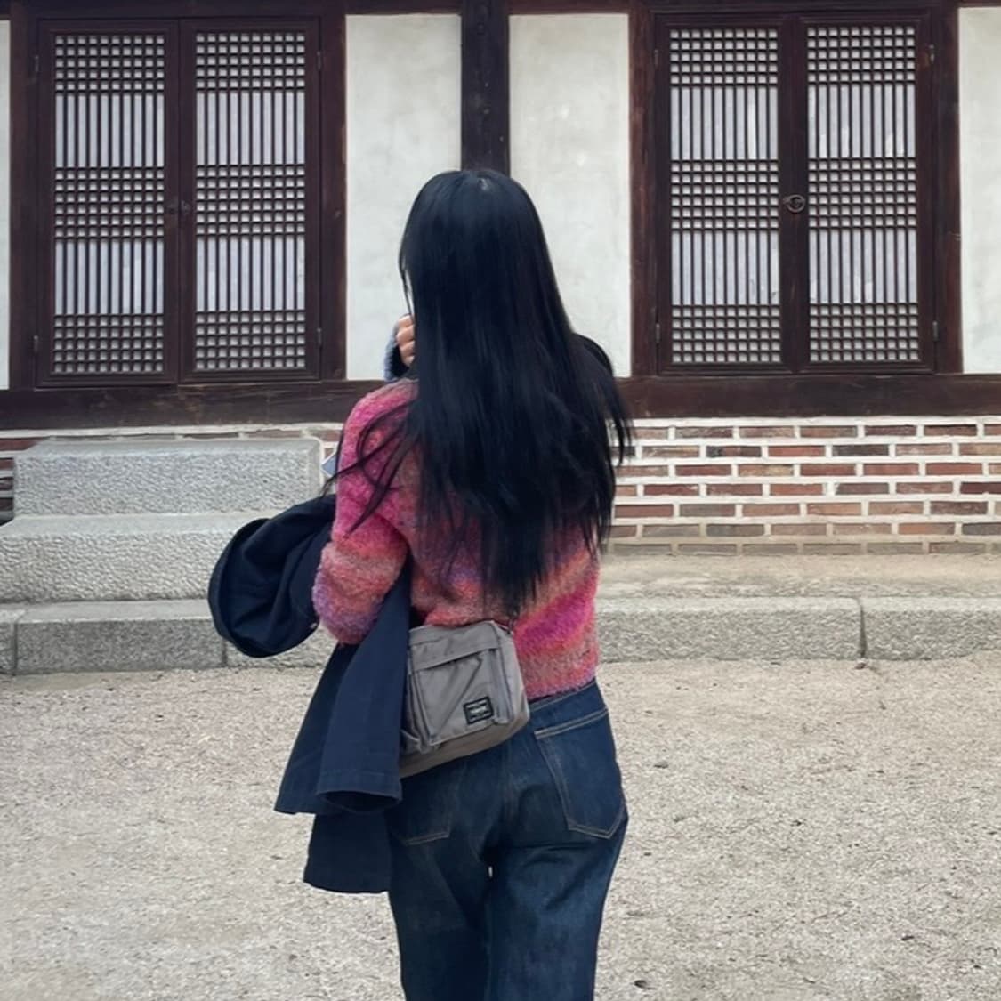 앤더슨밸 그라데이션 알파카 숏 스웨터 상품이미지5
