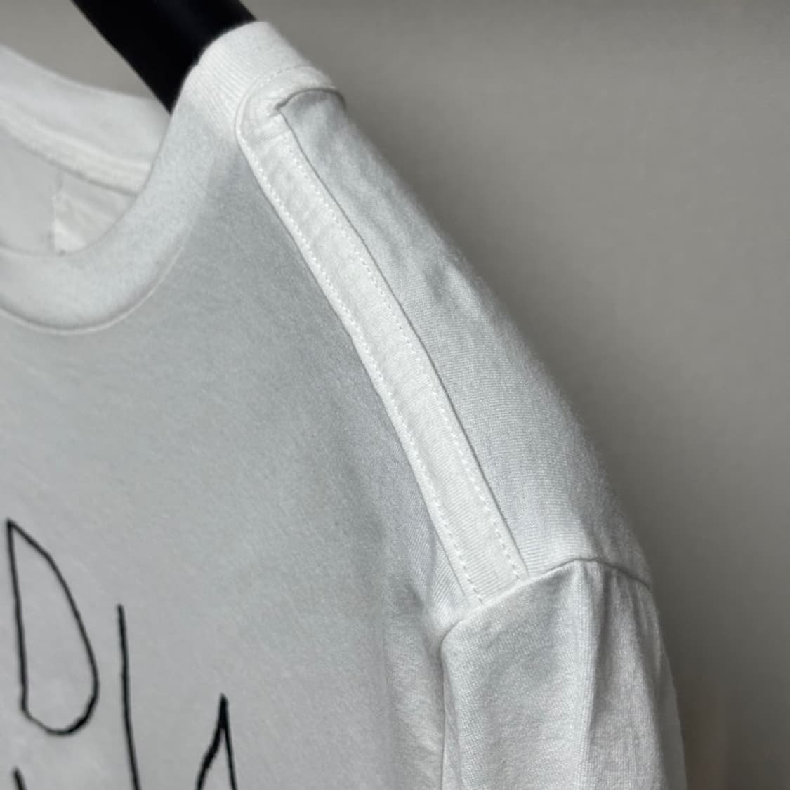 50) 솔로이스트 media is not goxod 반팔 티셔츠  상품이미지3