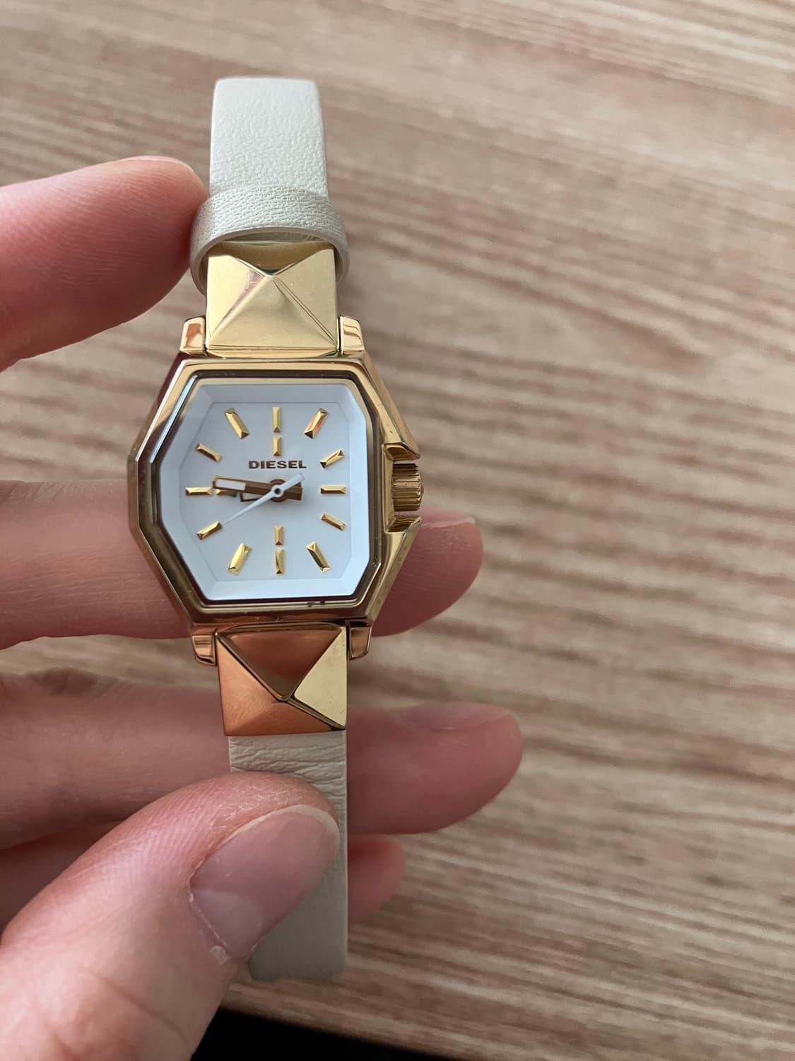 디젤 DZ5353 여성 시계 골드 베이지 상품이미지2