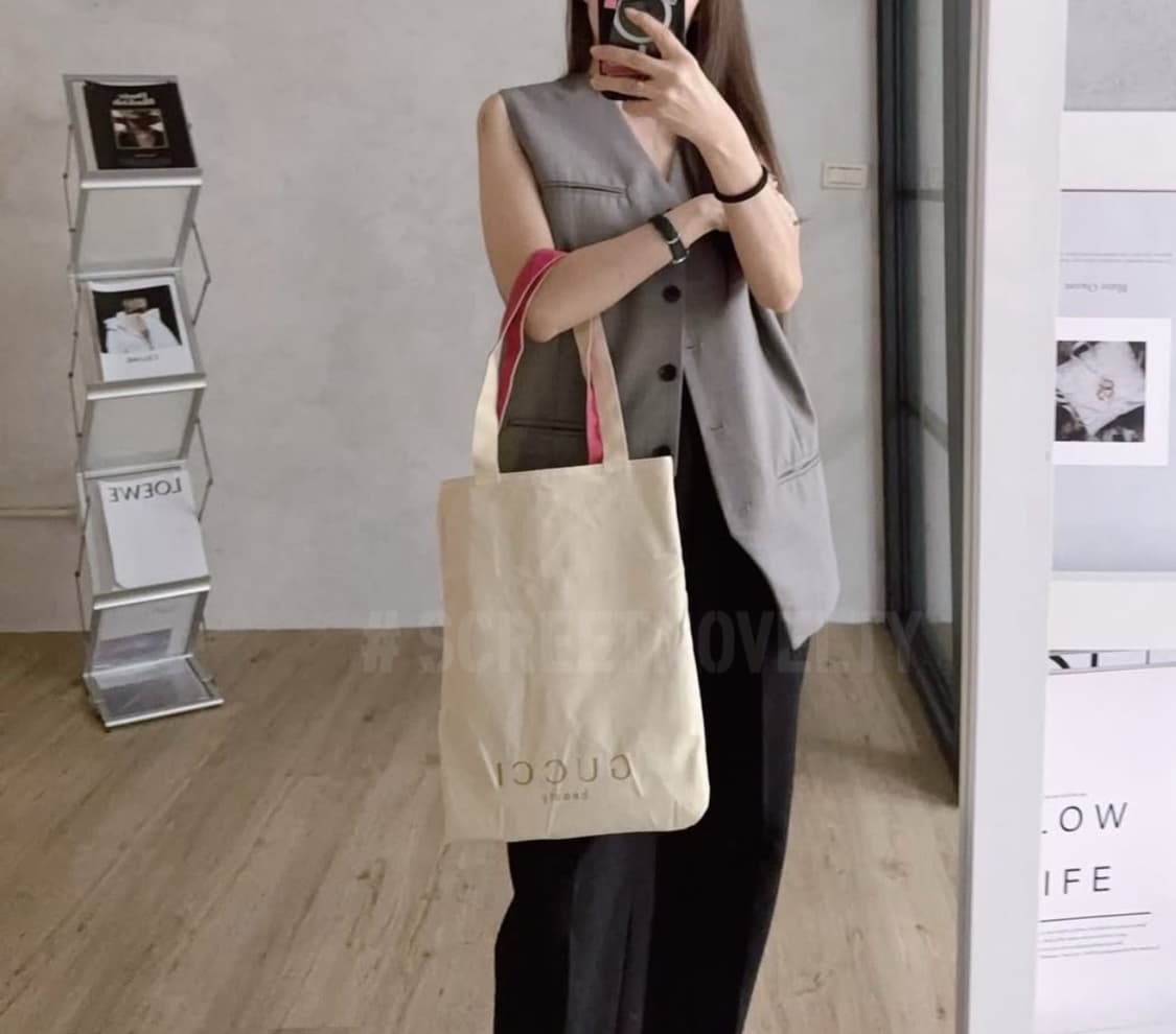 구찌뷰티  핑크&베이지 양면 에코백  상품이미지1