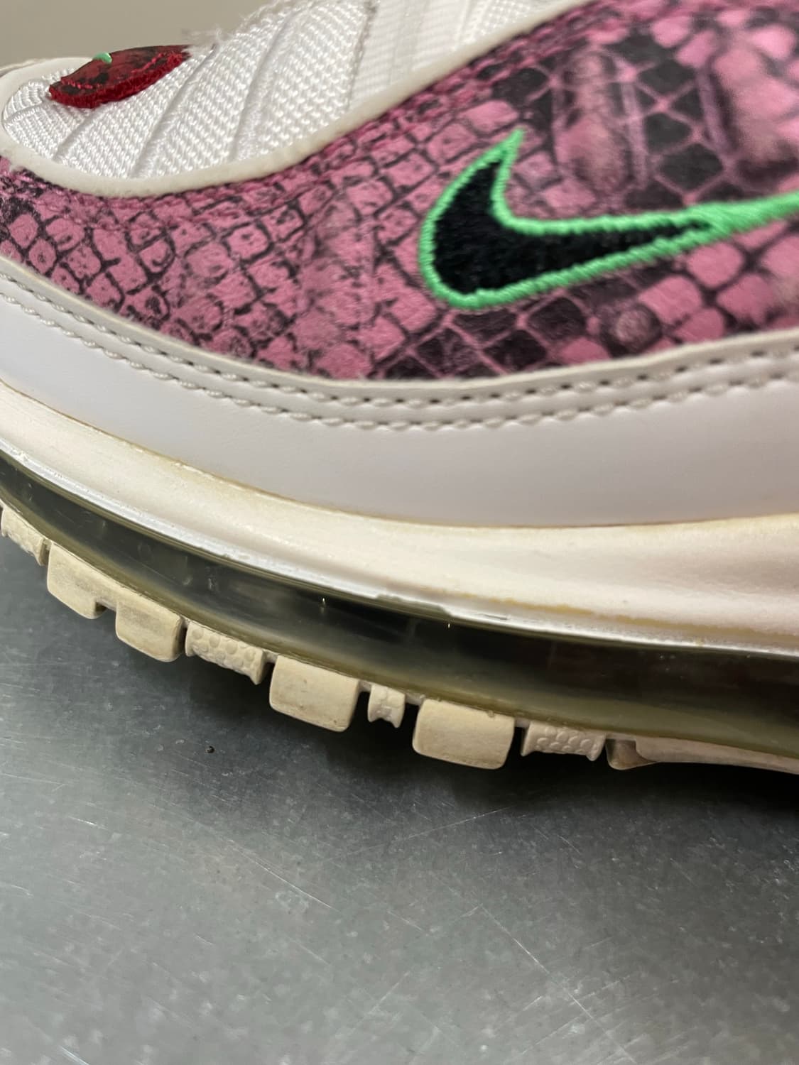 나이키 우먼스 에어맥스 98 스네이크 스킨 카모 230 상품이미지9