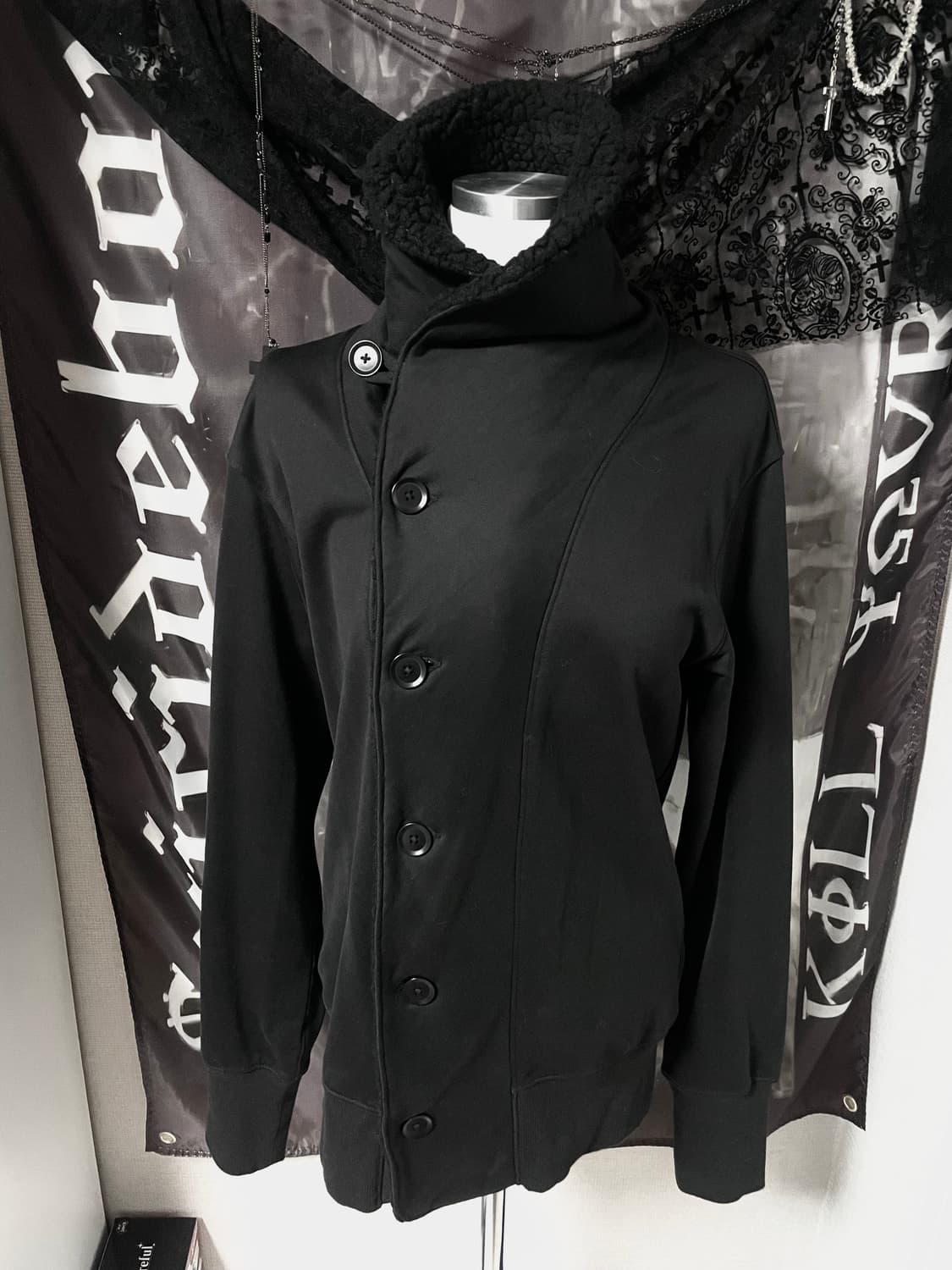 요지야마모토 Y3 하이넥 비대칭 버튼 스웻 가디건 무채색다크웨어유니섹스 상품이미지2