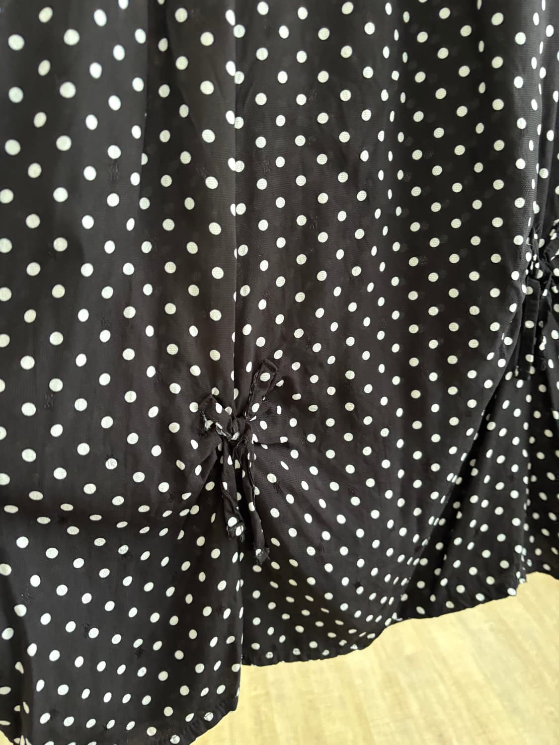 모리걸 히메갸루 블랙 땡땡이 도트 리본 튜브탑 원피스 상품이미지7