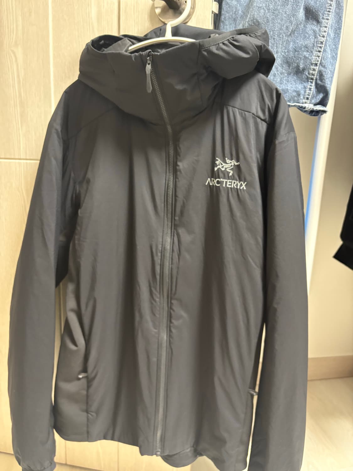 아크테릭스 아톰 후디 블랙 상품이미지2