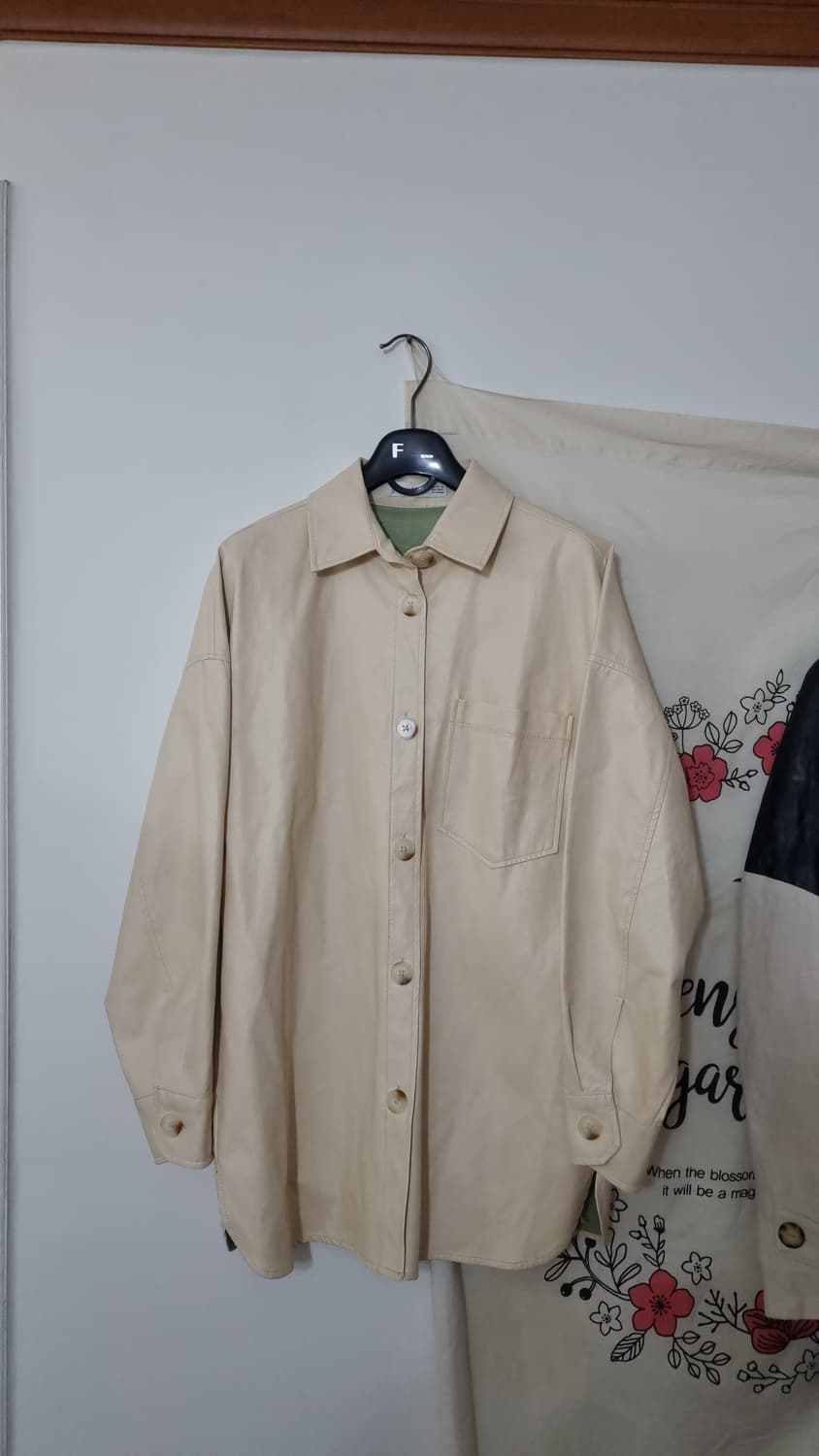 MNG 루즈핏 셔츠형 에코 가죽 자켓 상품이미지1