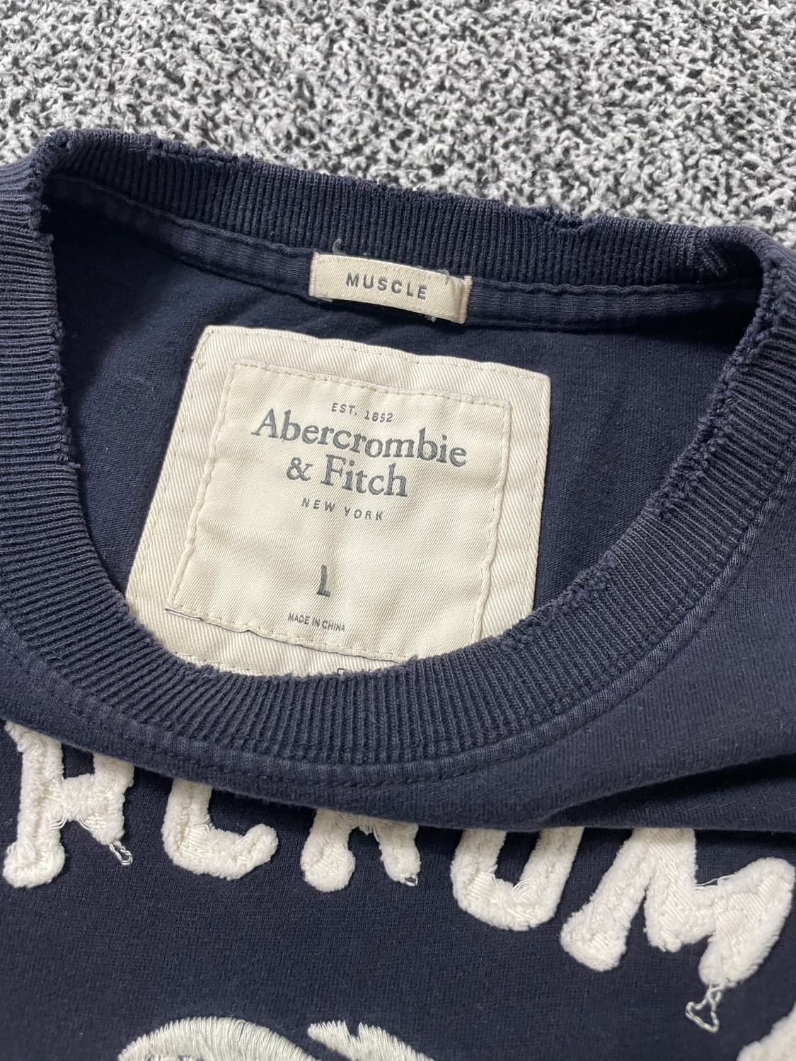 빈티지9. 아베크롬비 그런지 데미지 반팔티셔츠 반소매 네이비 상품이미지5