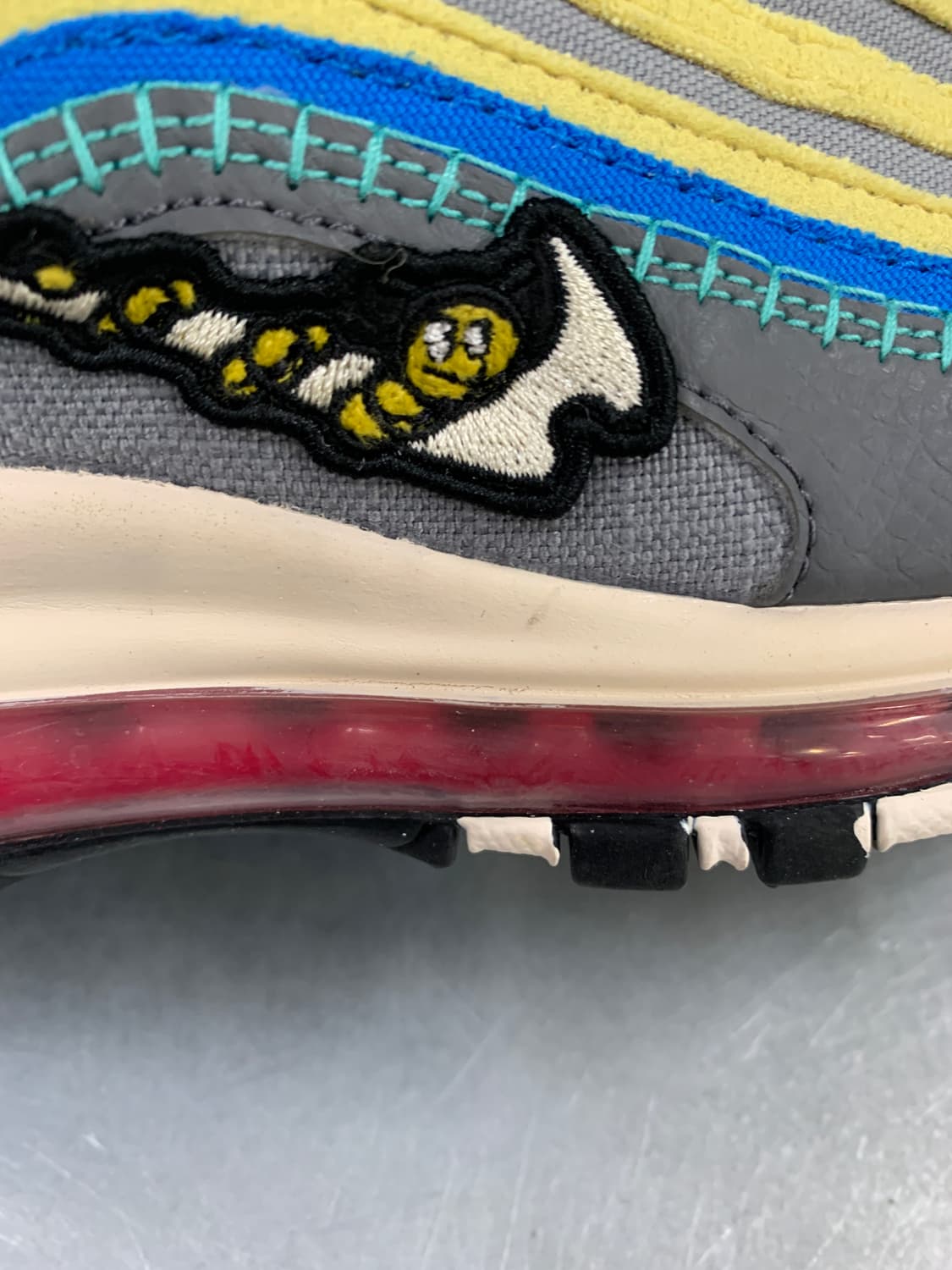 나이키 에어맥스 97 SE 에어 스프렁 245 상품이미지4