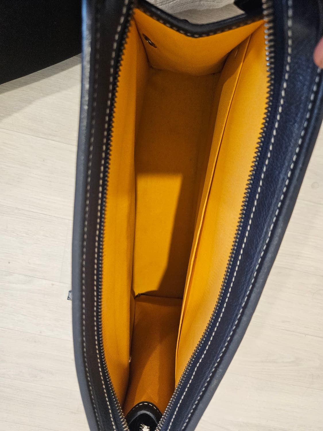 고야드 클러치 백 상품이미지4