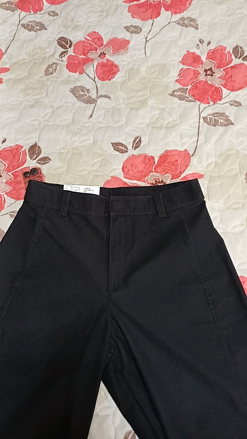 유니클로 미사용 와이드블랙팬츠 29인치 기장95 상품이미지5