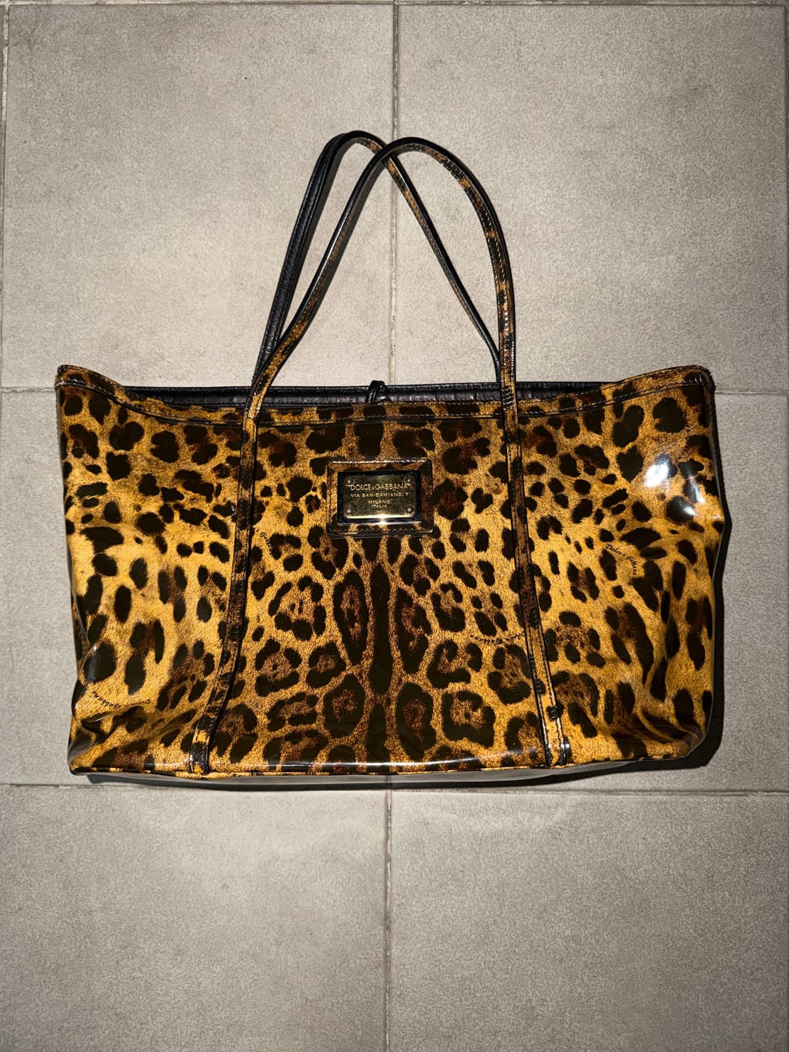 돌체앤가바나 레오파드 레더 도트백 상품이미지2