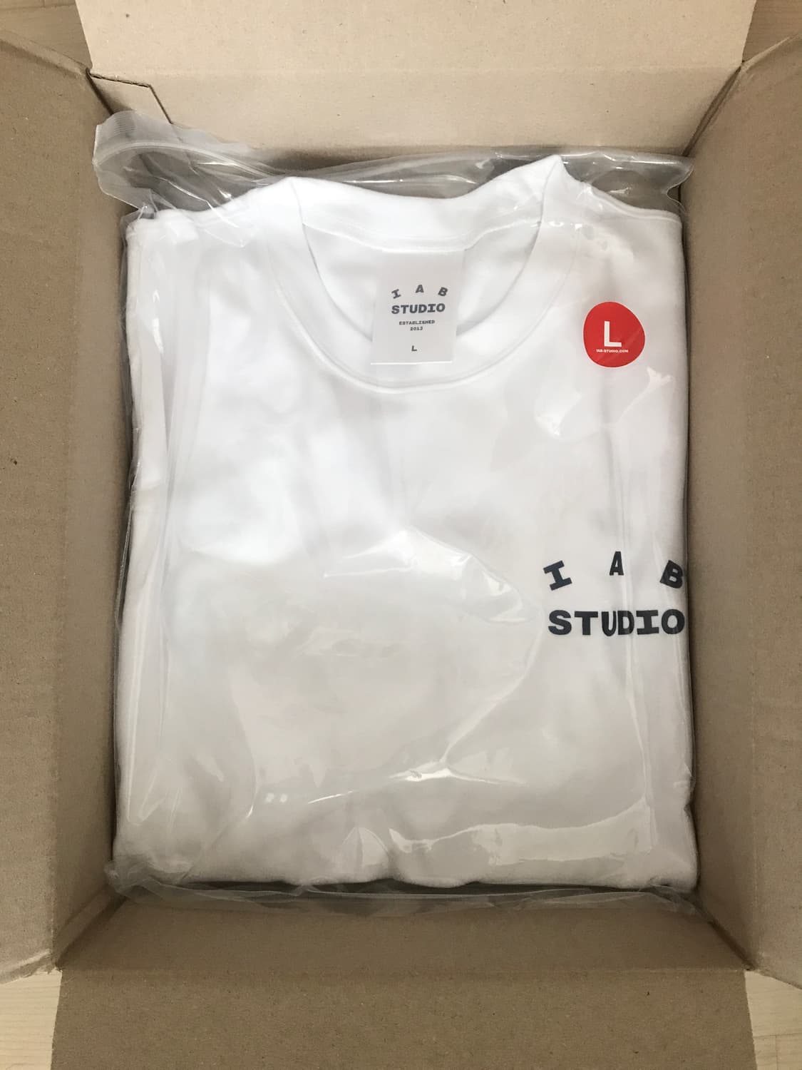 [L]아이앱 스튜디오 IAB 반팔 화이트 새제품 상품이미지1