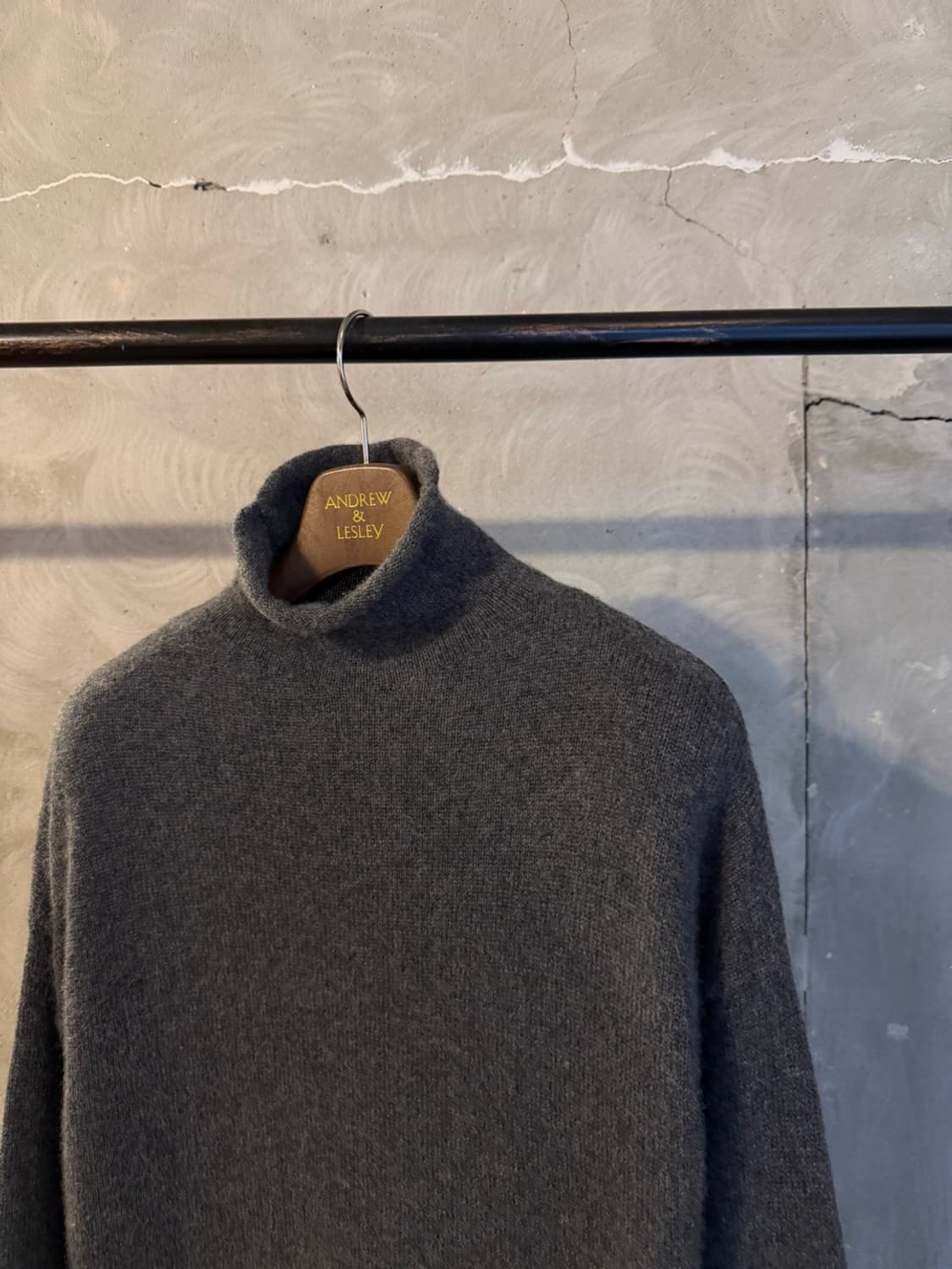 띠어리 캐시미어 터틀넥 니트 100 상품이미지3