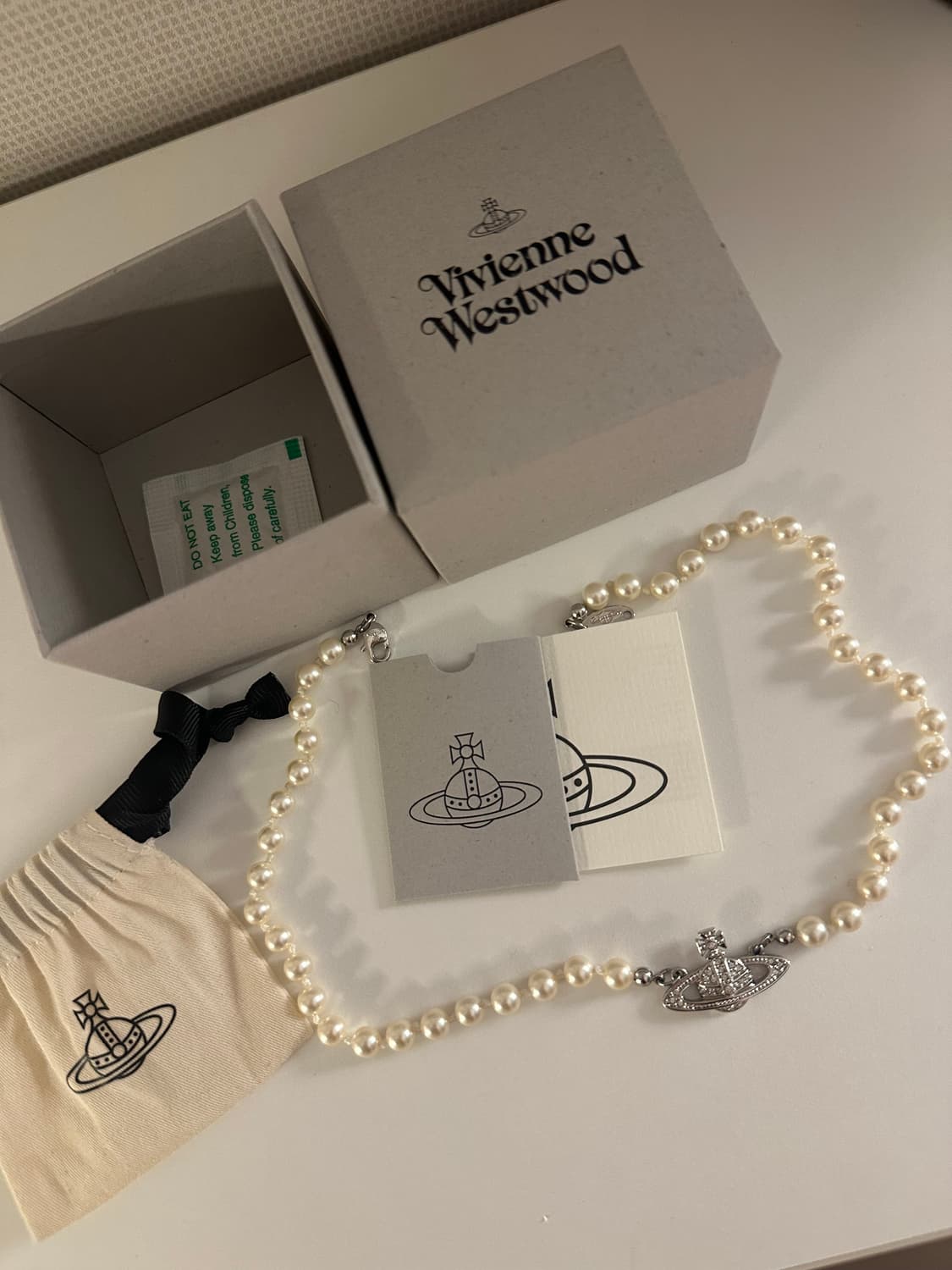 (풀박) 비비안웨스트우드 미니바스릴리프 진주 펄 초커 목걸이 상품이미지1
