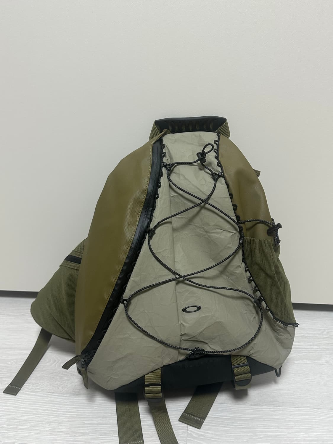 오클리 래티튜드 슬링백 볼더 그린 상품이미지2