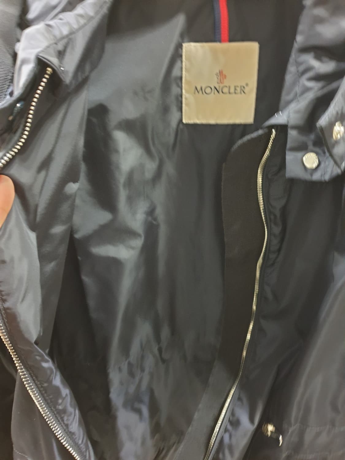 몽클레어 여성 바람막이  상품이미지6