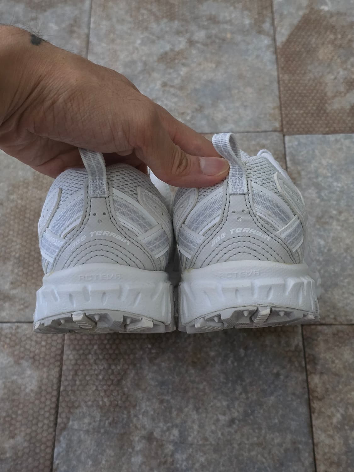 (230)뉴발란스 410 v5 트리플 화이트 상품이미지8