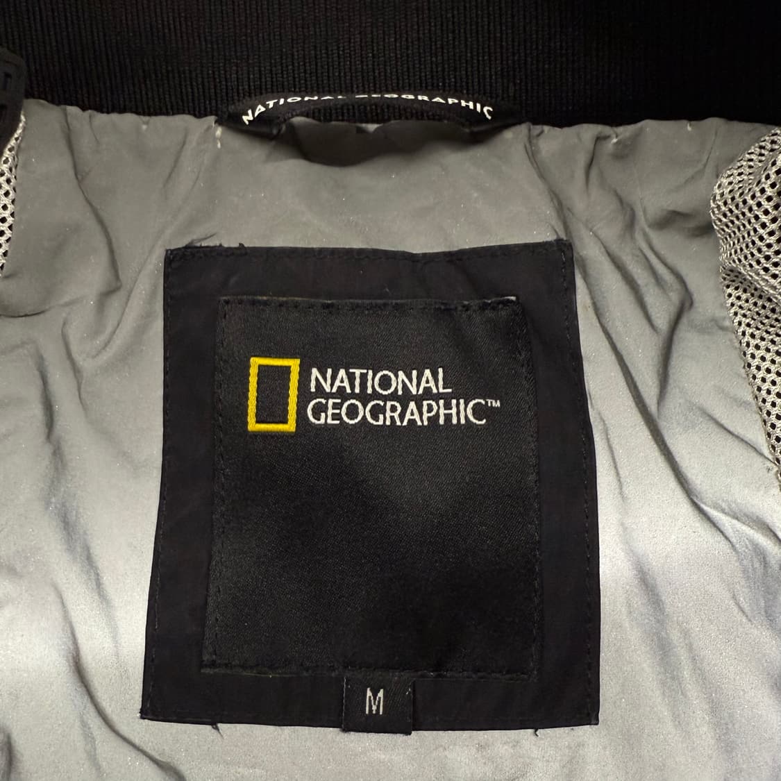 [정품/M] 내셔널지오그래픽 블랙 패딩 점퍼 b18 상품이미지5