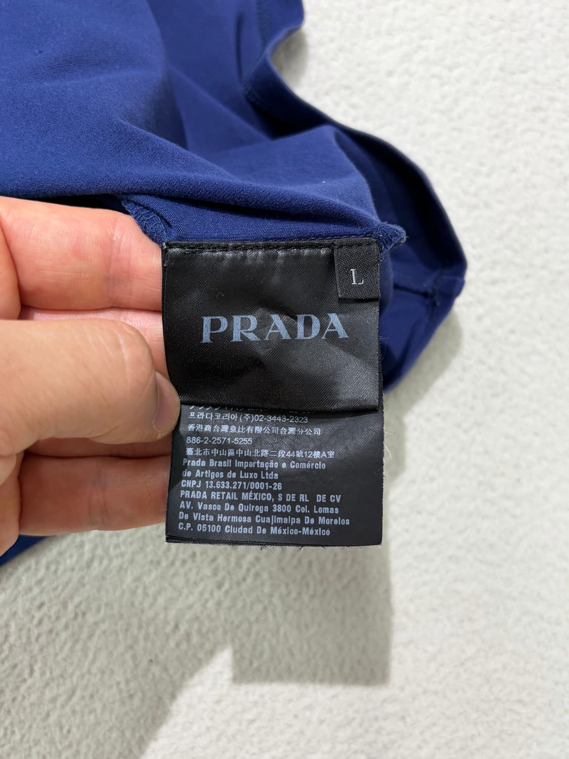 프라다 나일론 포켓 반팔티셔츠 L 네이비 상품이미지4