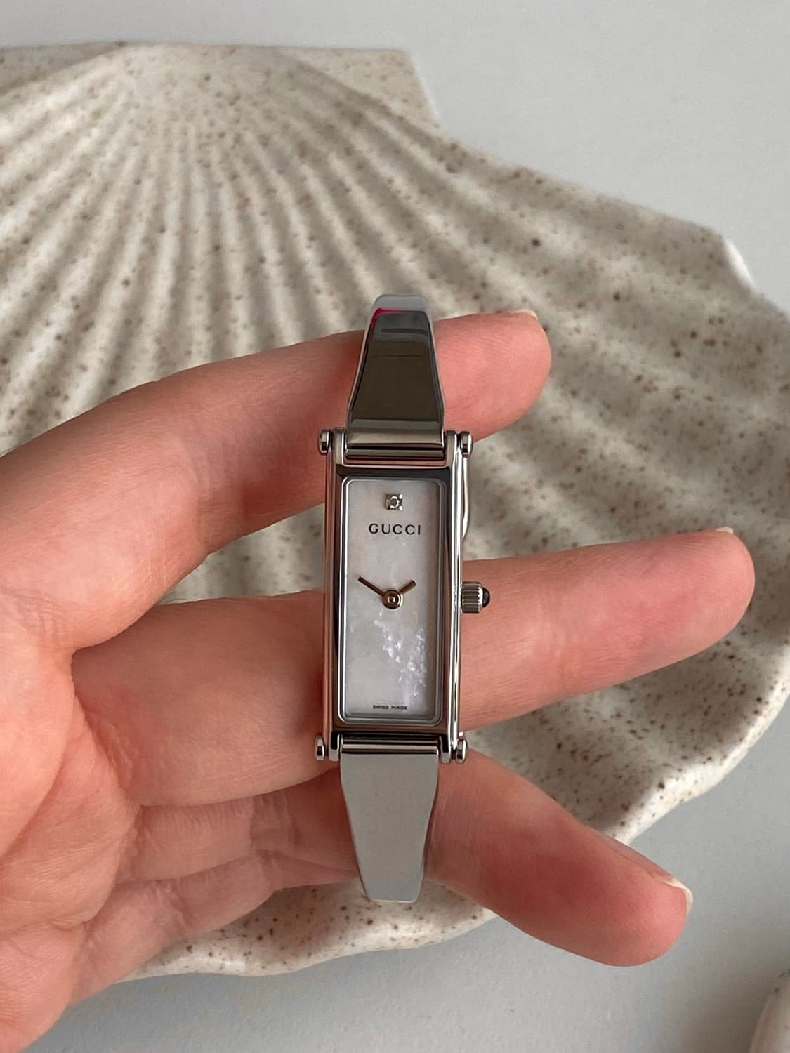 Gucci 구찌 자개 쉘 다이아 뱅글 워치 상품이미지3