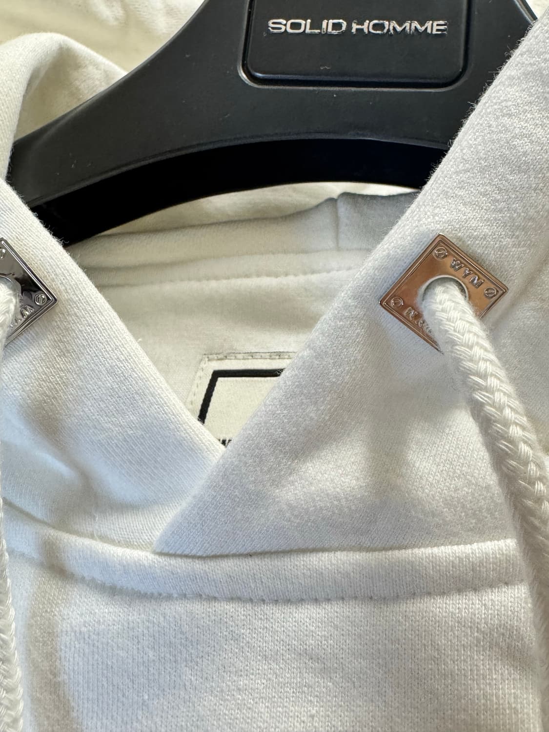 우영미 26ss 화이트 플라워 백로고 후드 48 상품이미지6