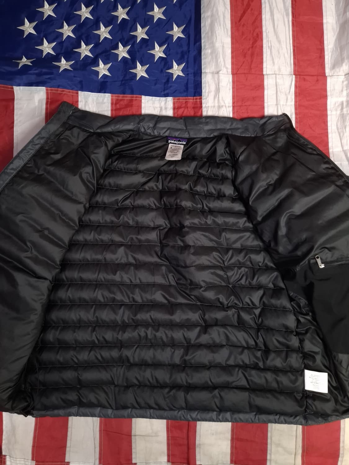 오리지날 파타고니아 경량 다운 스웨터 자켓 상품이미지9