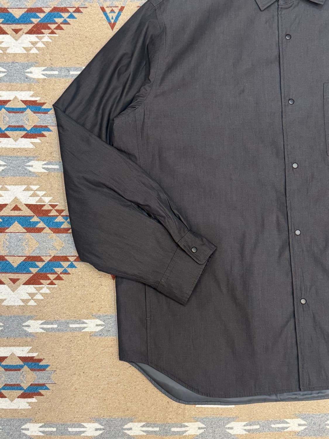 [L] 나나미카 인슐레이션 셔츠 자켓 헤더그레이 상품이미지4