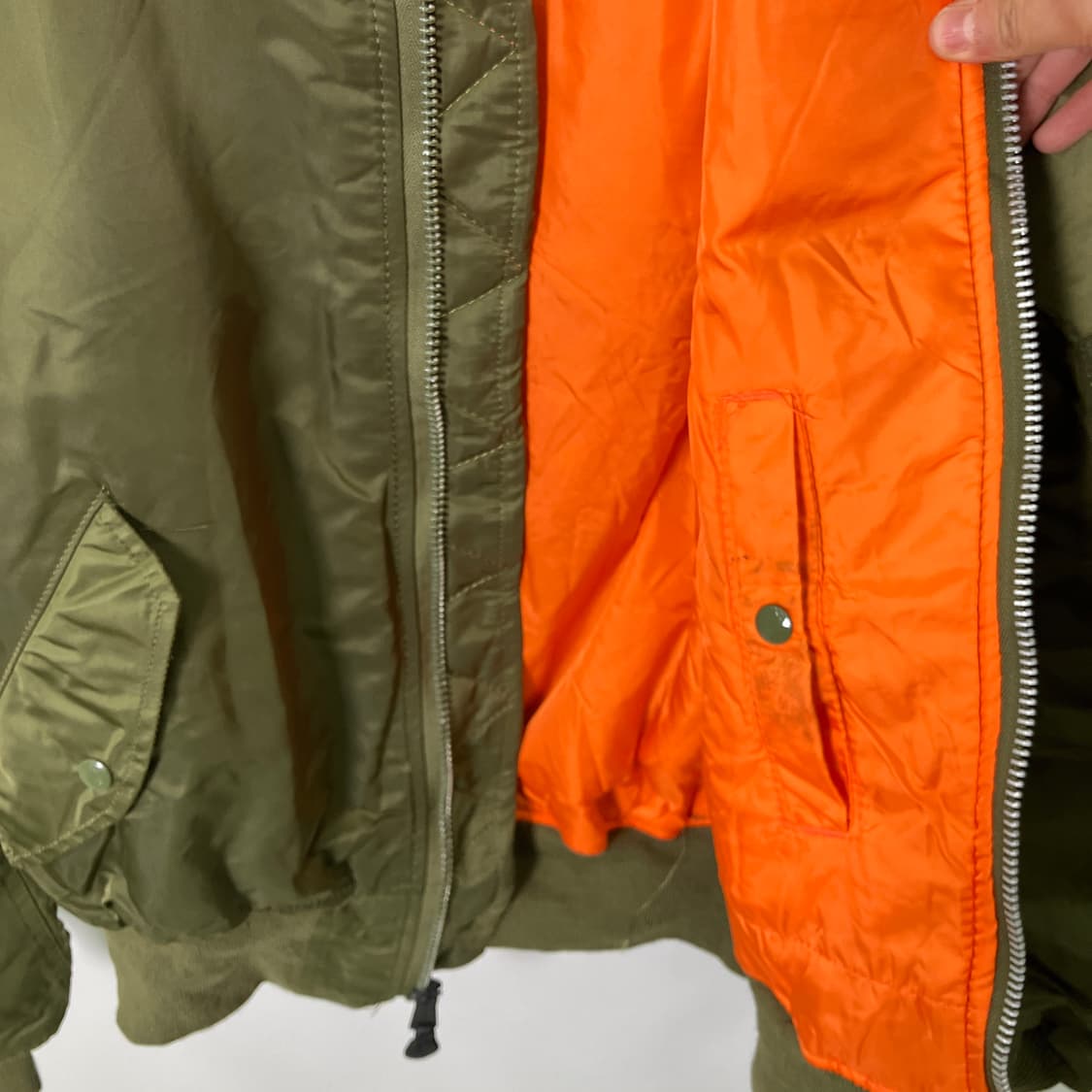 알파인더스트리 카키 ma-1 항공 점퍼 M 상품이미지5