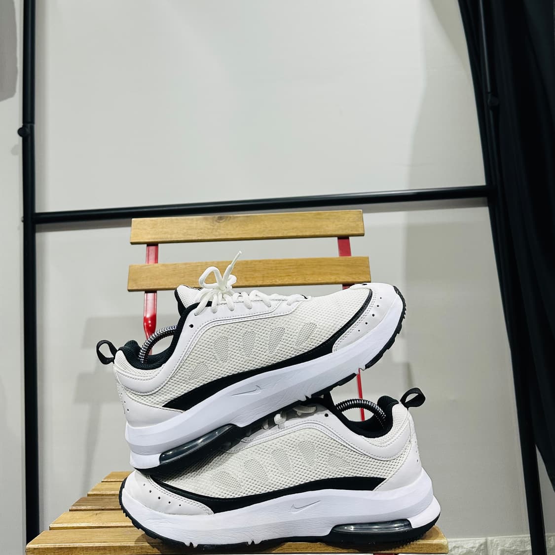 275) 나이키 운동화 남성 남자 신발 에어맥스 AP 화이트 블랙 상품이미지7