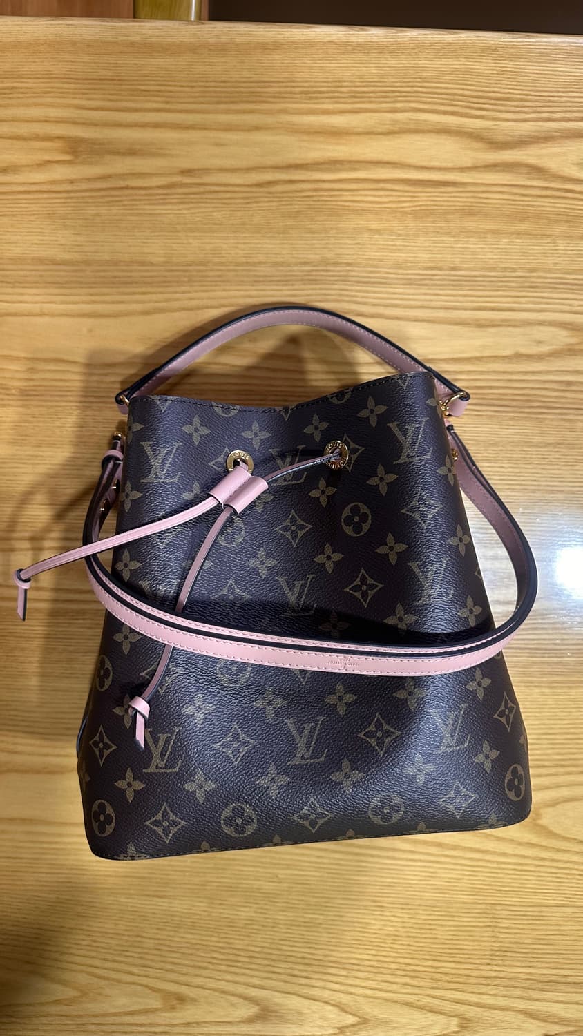 루이비통 네오노에 bb 상품이미지1