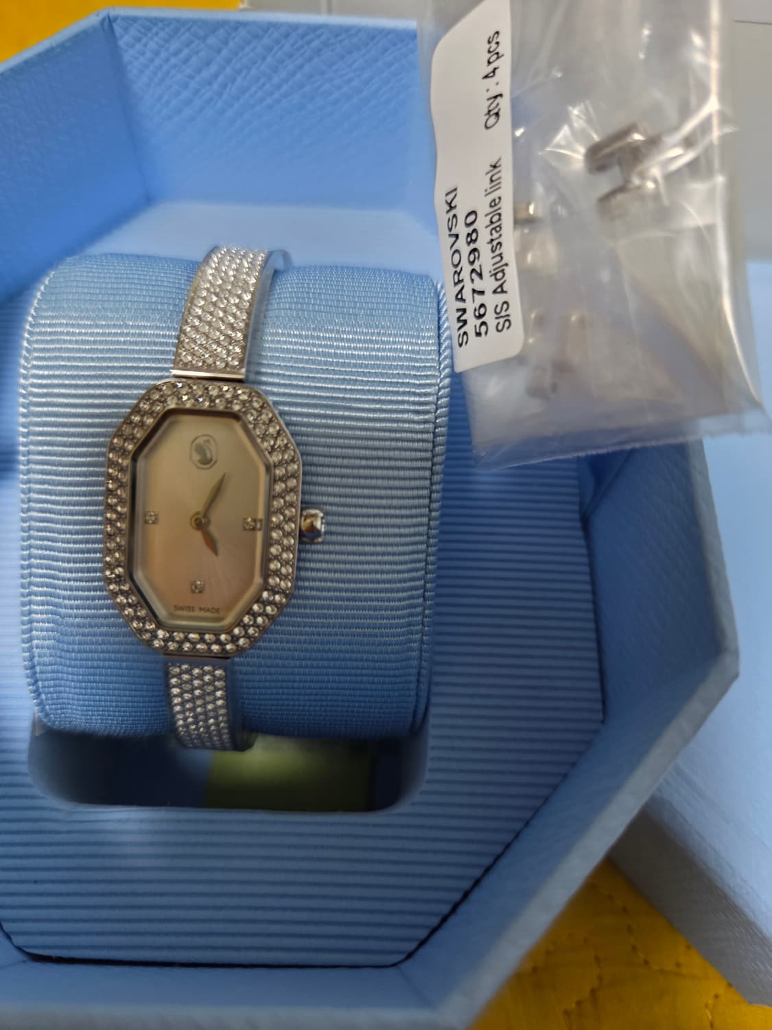 정가 53만~새제품)스와로브스키 덱스테라 옥타곤 신형 시계 정품 상품이미지8