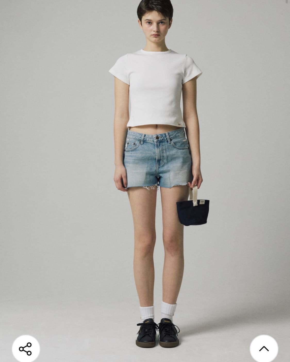 글로니 97 HAND CUTTING DENIM SHORTS  상품이미지1