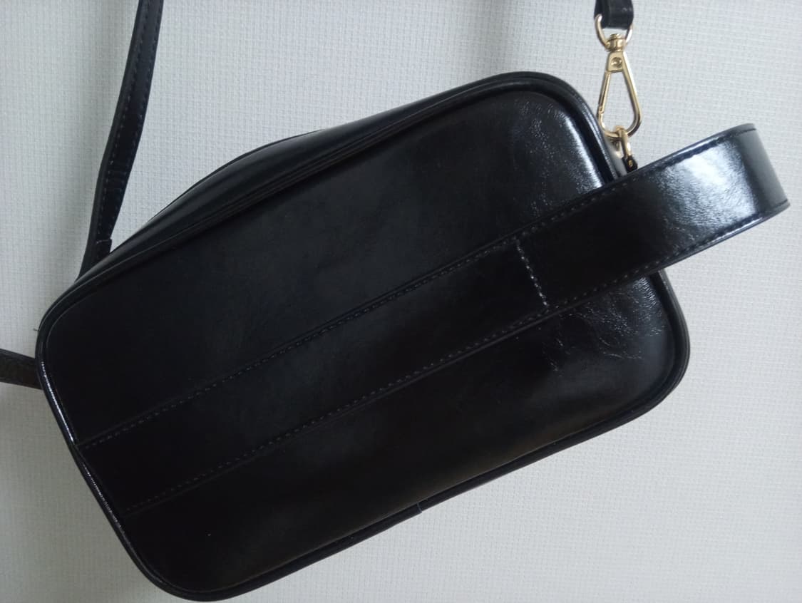 CC레더블랙 미니크로스백 상품이미지5