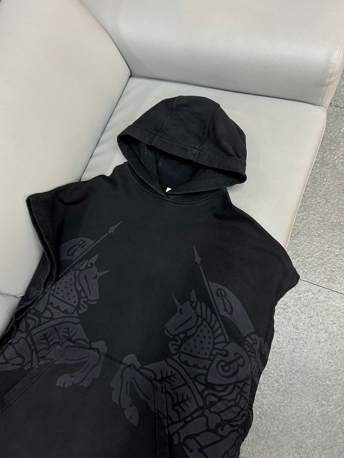 버버리 EKD  코튼 후드 판쵸 블랙(Free) 상품이미지5