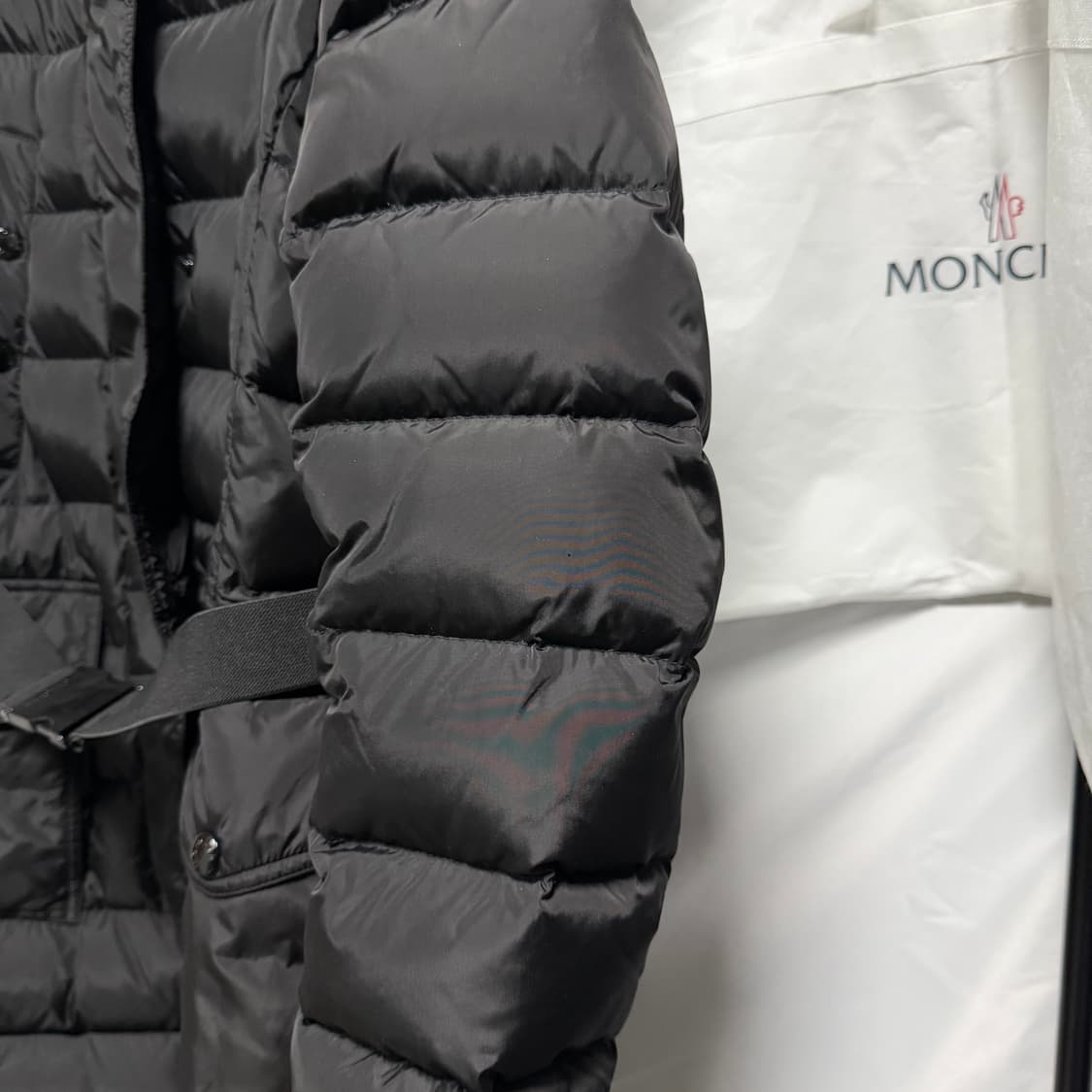 [S급/0] 몽클레어 클로에 여성패딩 블랙 라쿤퍼 풀구성 끌로에 상품이미지9