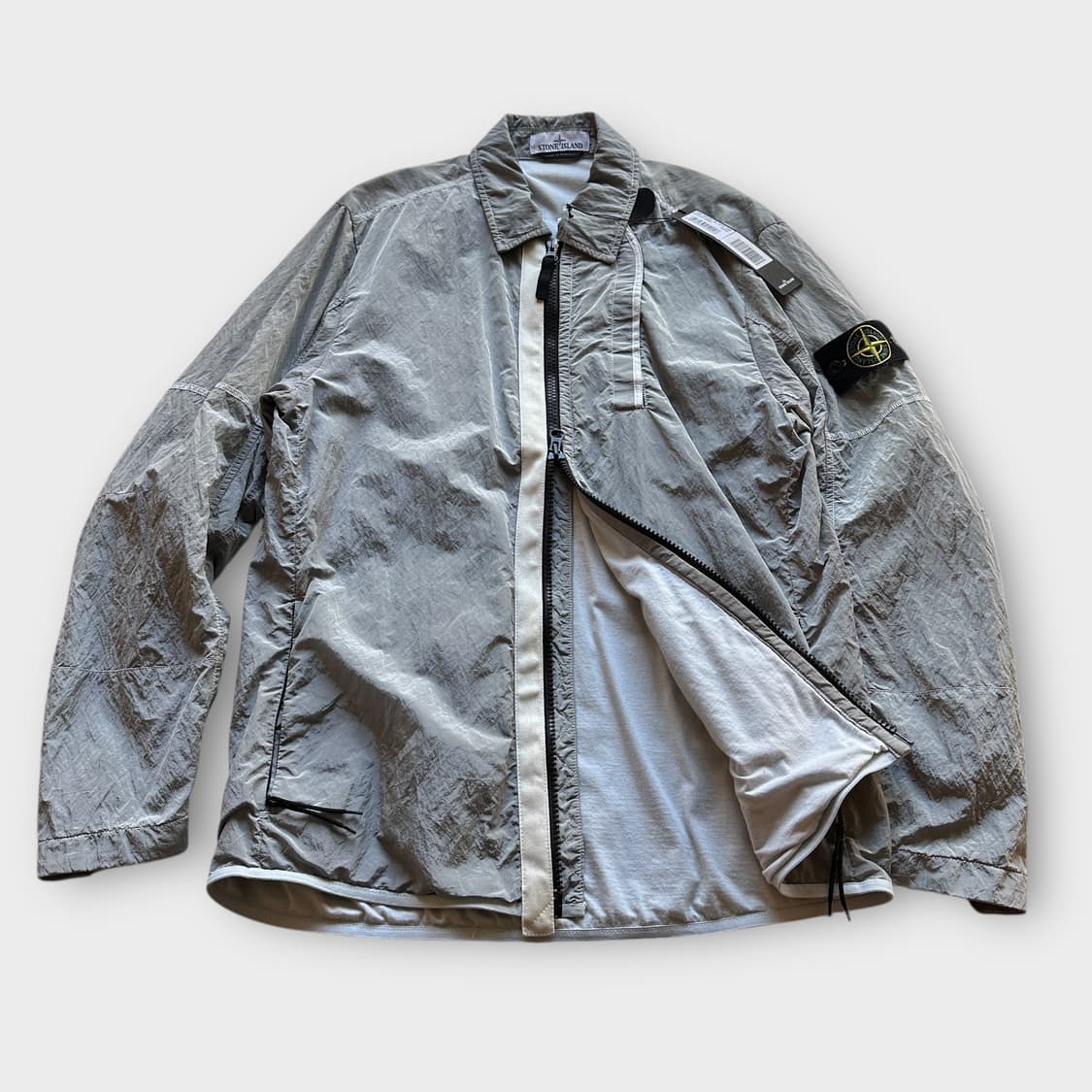 스톤아일랜드 18fw 아이스 나일론 메탈 오버셔츠 자켓 상품이미지2