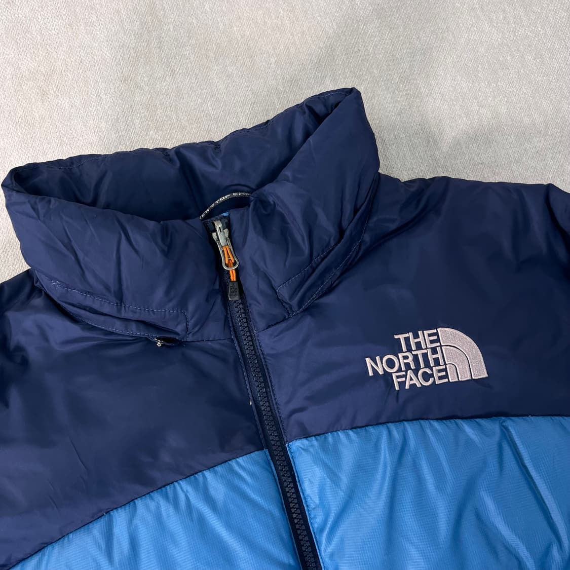 105 노스페이스 눕시 1996 투톤 700 패딩 상품이미지2