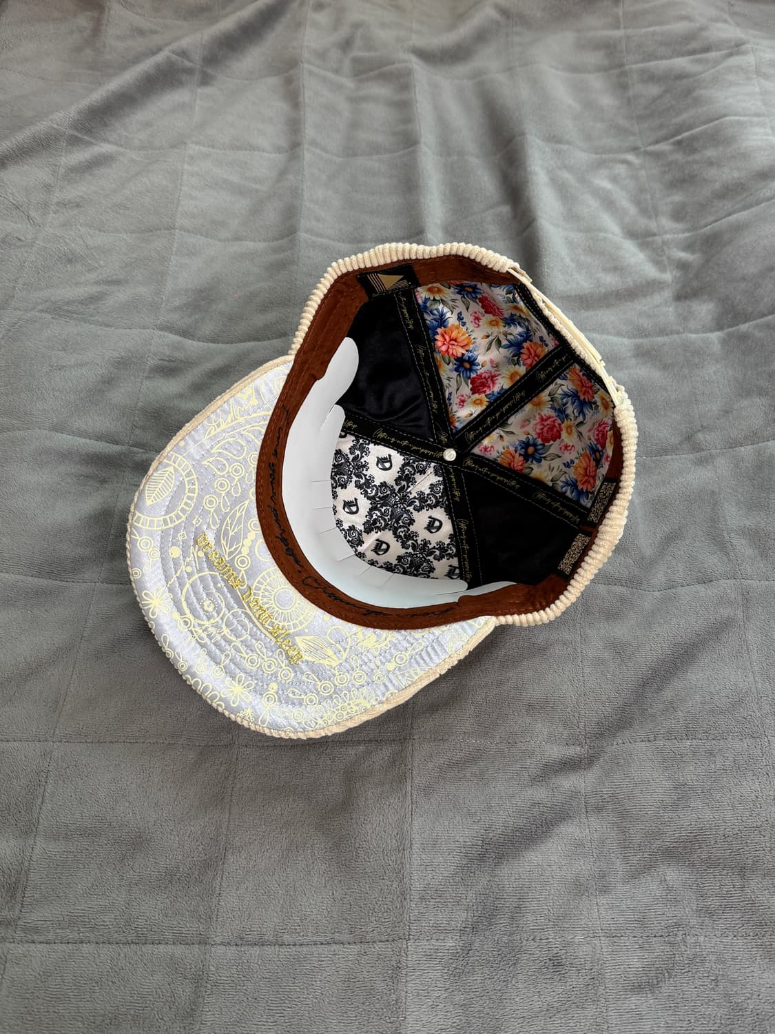 Dvniel Luu 디자이너 스냅백 베이지(새상품) 상품이미지3