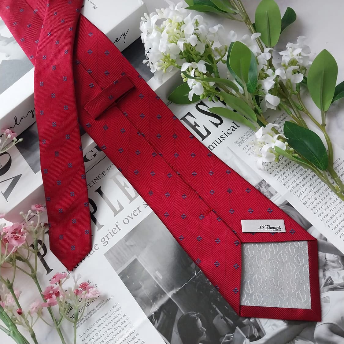 듀퐁 실크 레드 미니 패턴 넥타이 8.9cm A~A+등급 K2028 상품이미지4